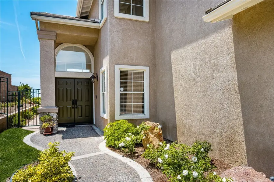 6148 E. Cliffway Dr., Orange, CA 92869 - #3