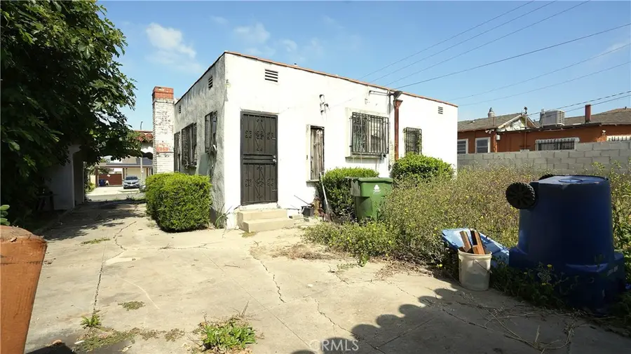 10504 S Manhattan, Los Angeles, CA 90047 - #2