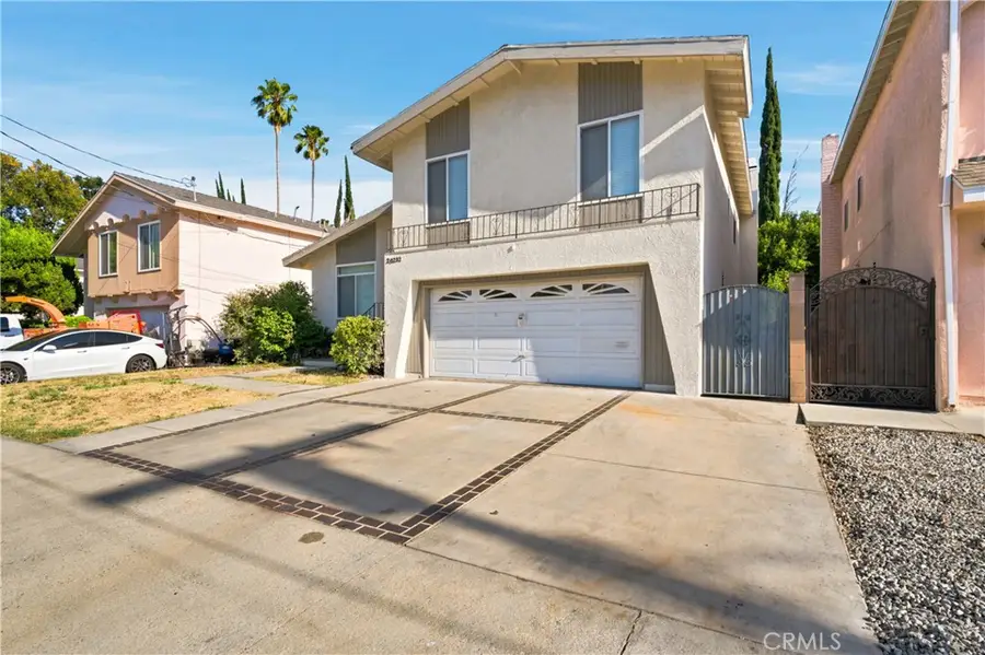 20232 Gifford Street, Winnetka, CA 91306 - #2