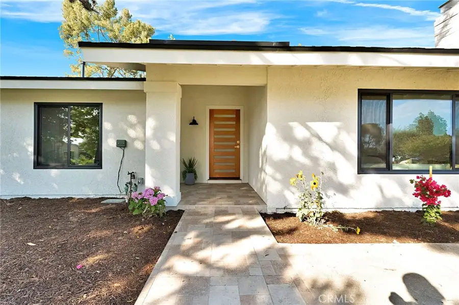 467 Lee Ave, Claremont, CA 91711 - #3