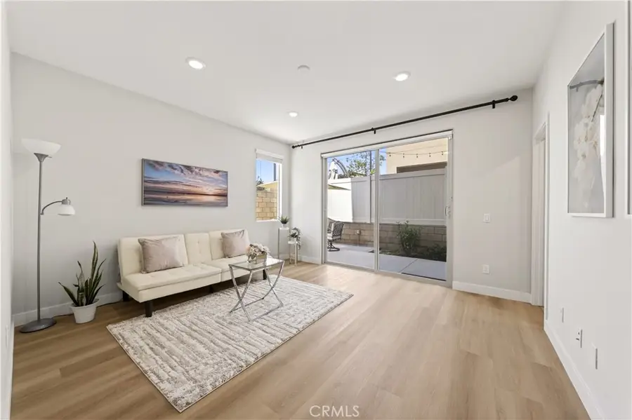 566 Catalonia, Lake Forest, CA 92630 - #3