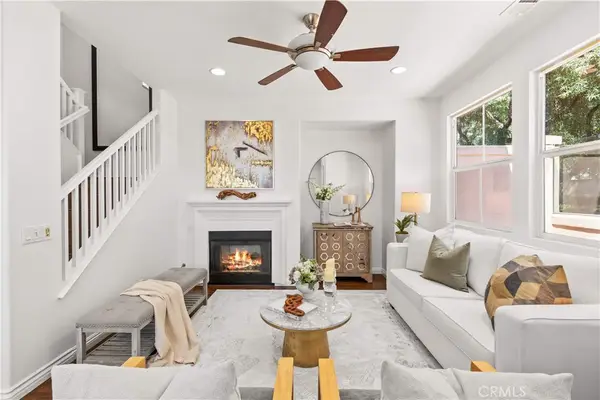 40 Trailing Vine, Irvine, CA 92602