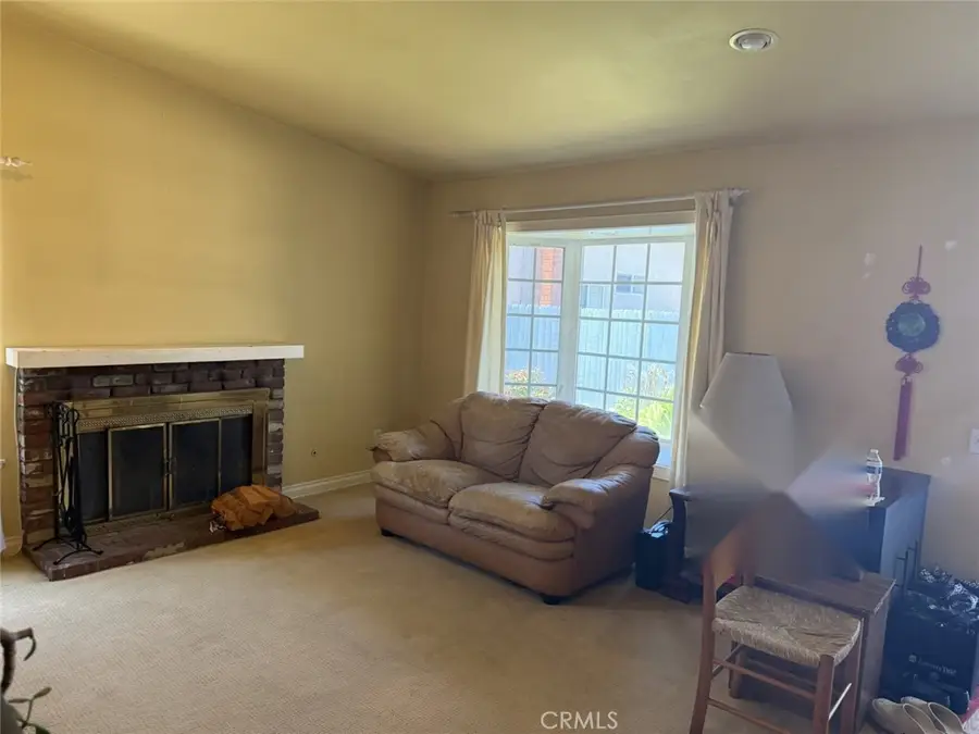 3852 Uris Ct, Irvine, CA 92606 - #2