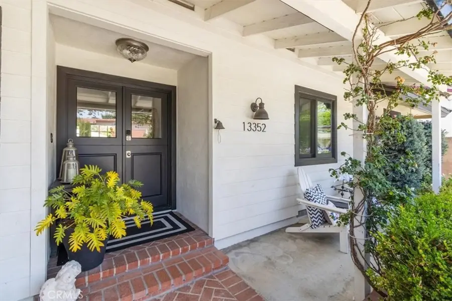 13352 Fairmont Way, North Tustin, CA 92705 - #3