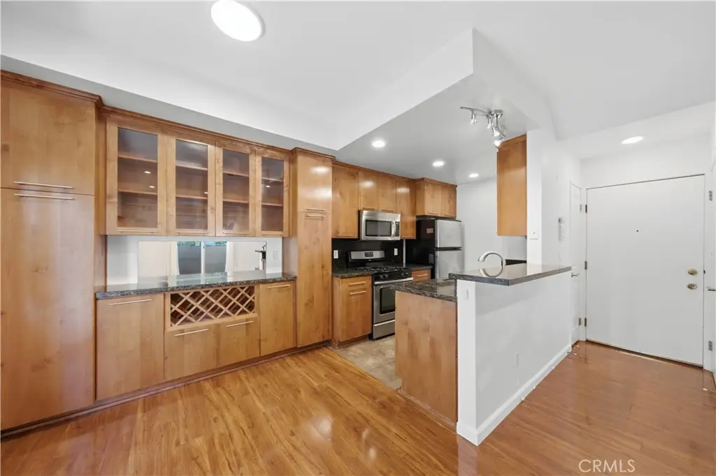 1554 N Hobart #2, Los Angeles, CA 90027 - #1