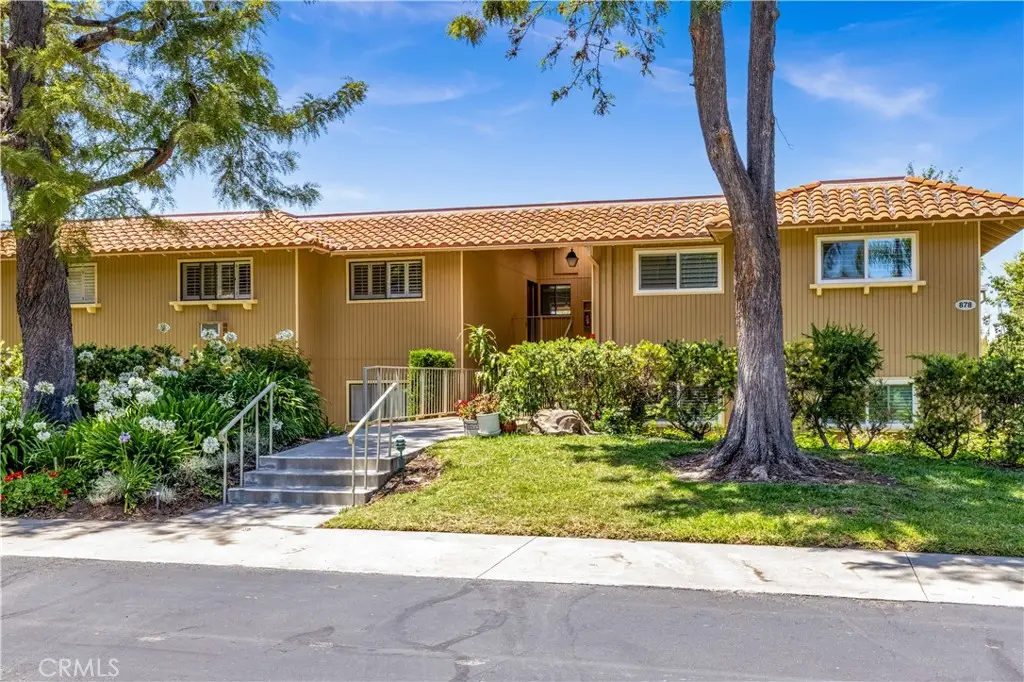 878 Via Mendoza #P, Laguna Woods, CA 92637 - #1