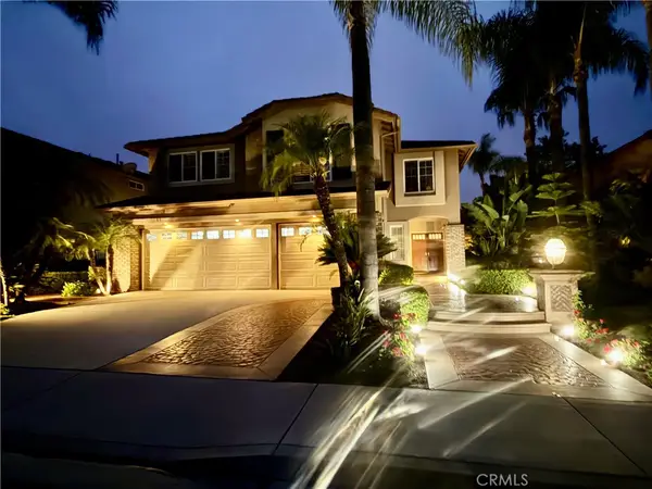 22661 Teakwood, Mission Viejo, CA 92692