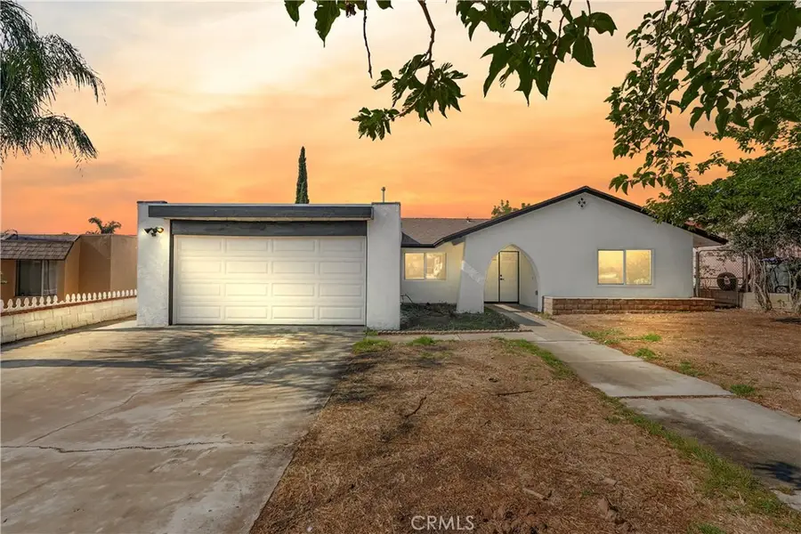 527 W 10th, Perris, CA 92570 - #2