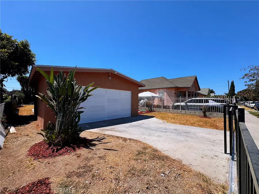 1426 E 48th Place, Los Angeles, CA 90011 - #2