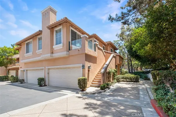 709 Solvay Aisle, Irvine, CA 92606