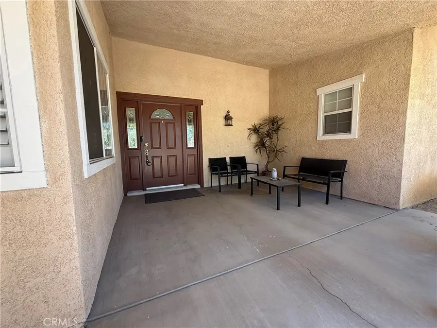 19581 Powhatan Rd, Apple Valley, CA 92308 - #3