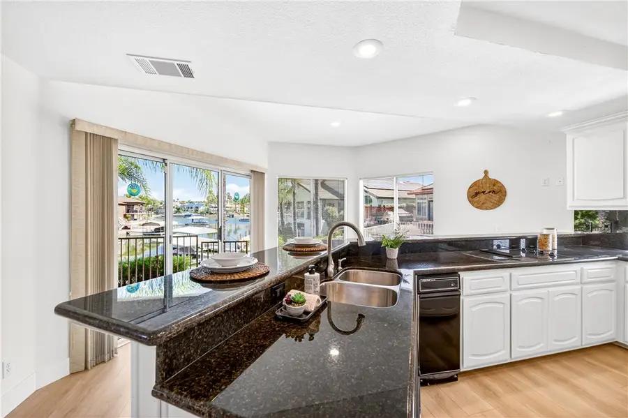 24140 Cruise Circle Drive, Canyon Lake, CA 92587 - #3