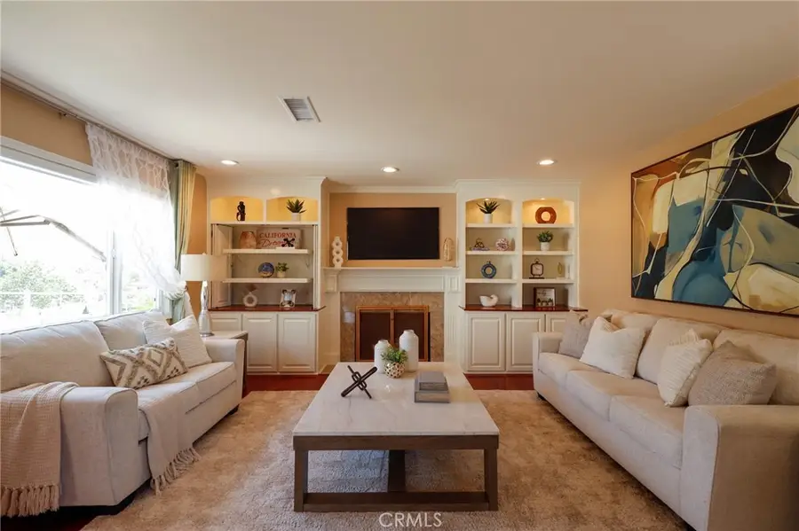 2524 Hartford Avenue, Fullerton, CA 92835 - #2