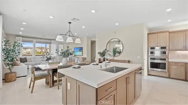 825 Sonia, Irvine, CA 92618