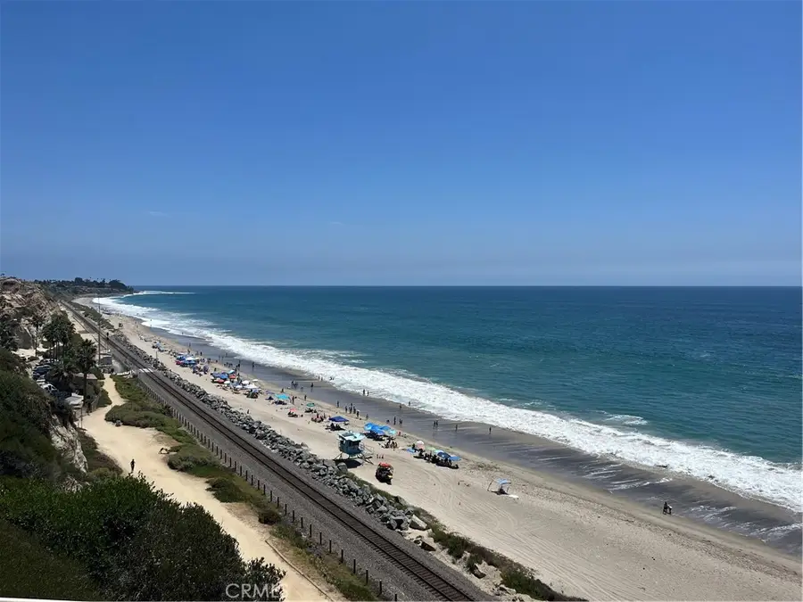 250 Avenida Lobeiro #E, San Clemente, CA 92672 - #2