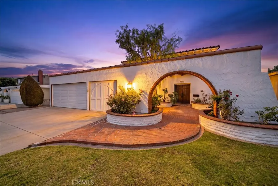 19051 Randi, Huntington Beach, CA 92646 - #2