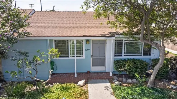 10207 Ascot Circle, Huntington Beach, CA 92646