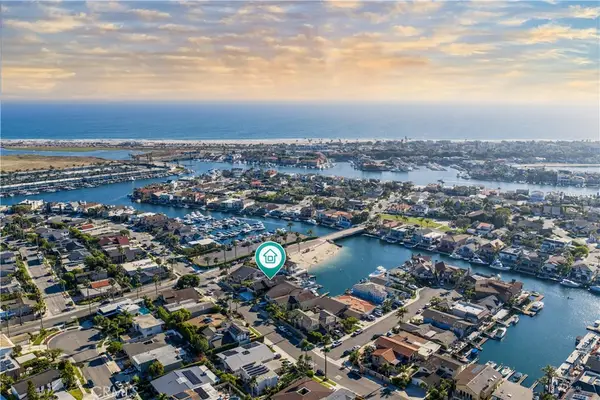 16861 Edgewater, Huntington Beach, CA 92649