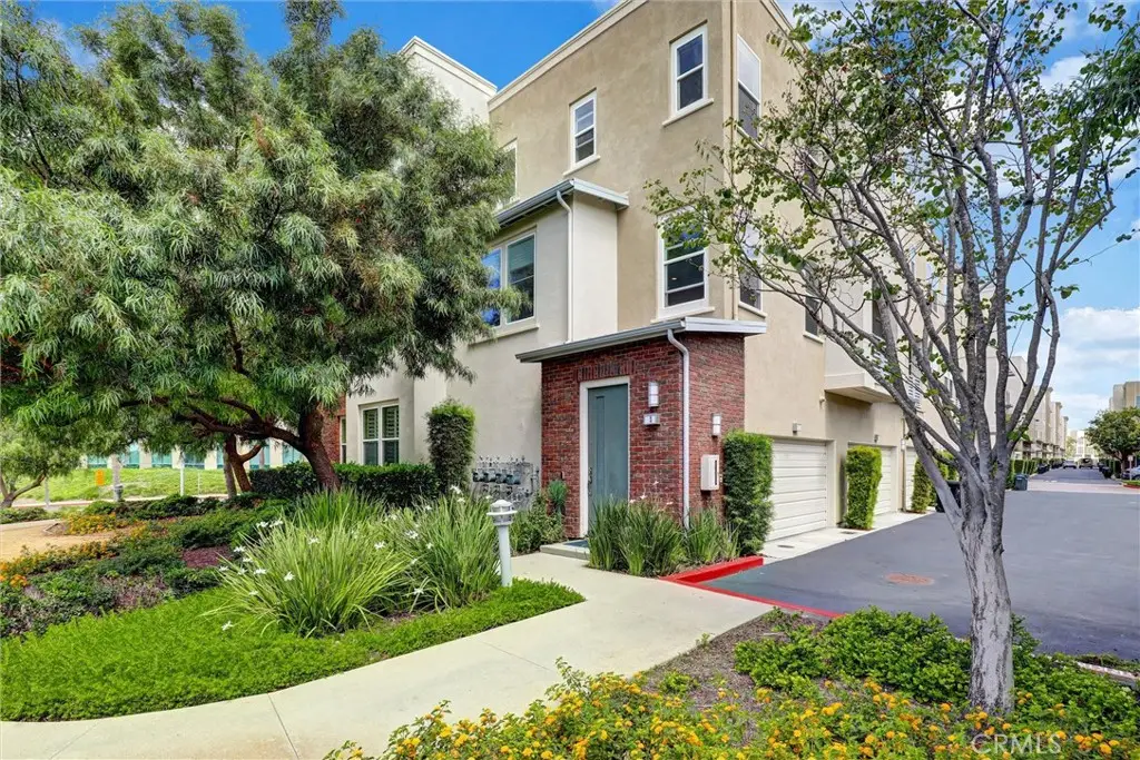 1 Vantis, Aliso Viejo, CA 92656 - #1