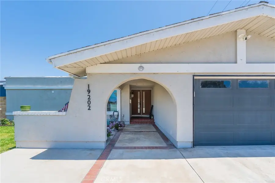 19202 Hickory, Huntington Beach, CA 92646 - #3