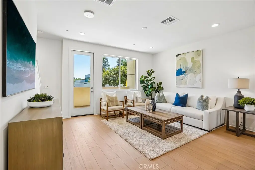 5876 Linden Ave Avenue #9, Long Beach, CA 90805 - #1