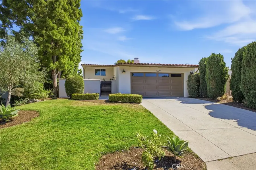 539 Vista Flora, Newport Beach, CA 92660 - #2