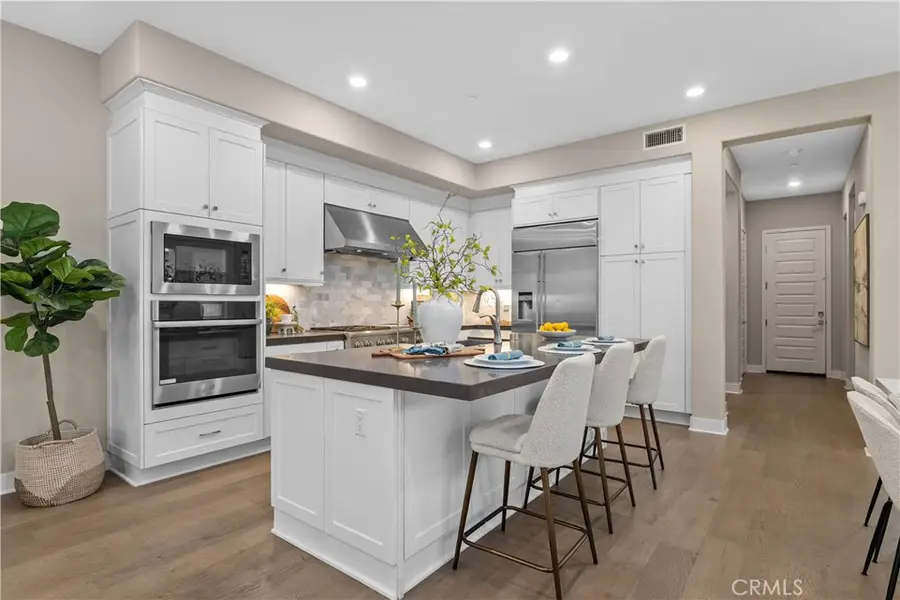 110 Spiral, Irvine, CA 92618 - #2