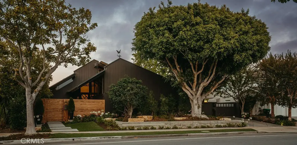 1534 Santiago, Newport Beach, CA 92660 - #1