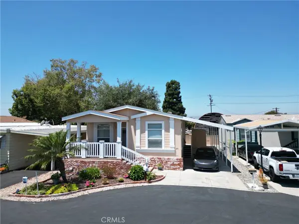 211 Albatross Lane, Fountain Valley, CA 92708