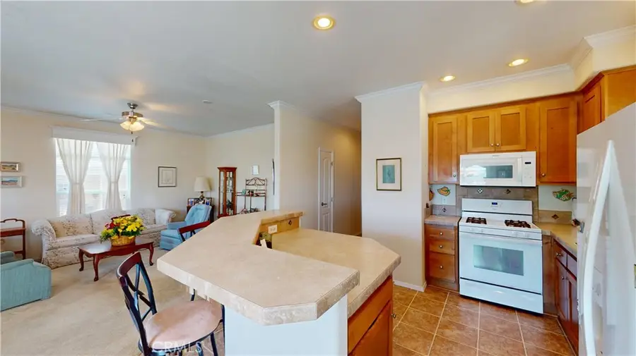 211 Albatross Lane, Fountain Valley, CA 92708 - #3