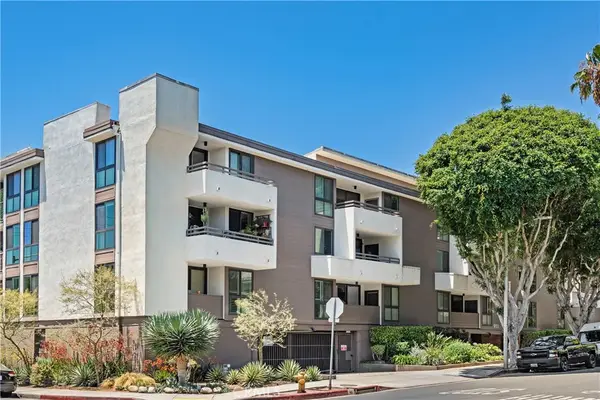 911 N Kings Road #319, West Hollywood, CA 90069