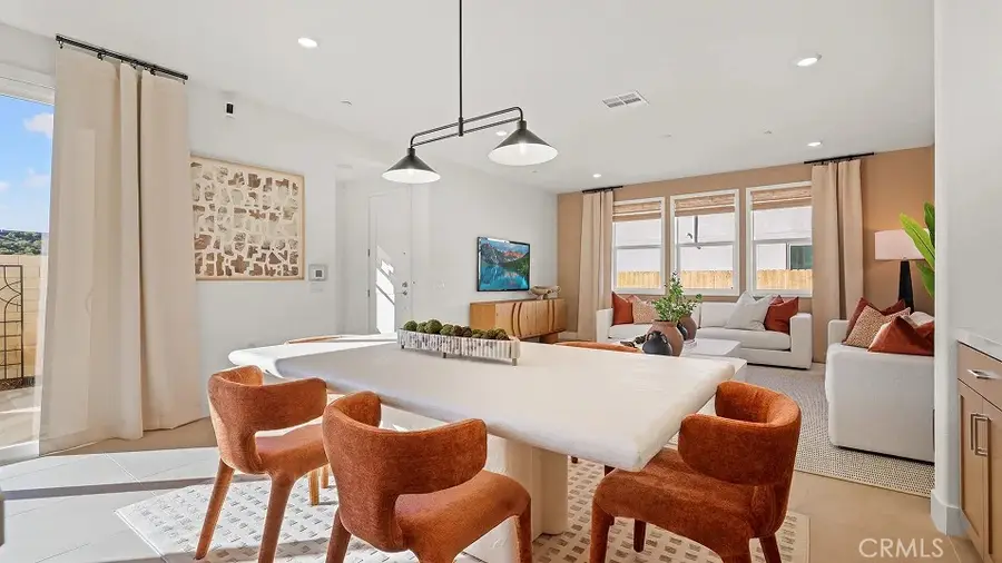 26687 Foliage Lane, Valencia, CA 91381 - #3