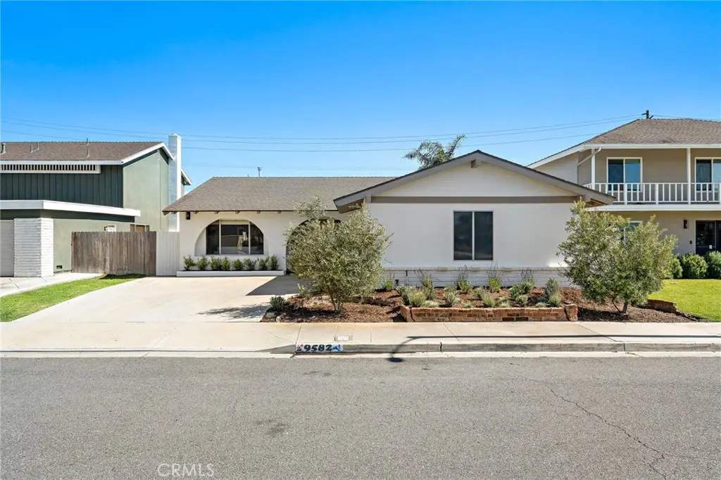 9582 Hightide Drive, Huntington Beach, CA 92646 - #1
