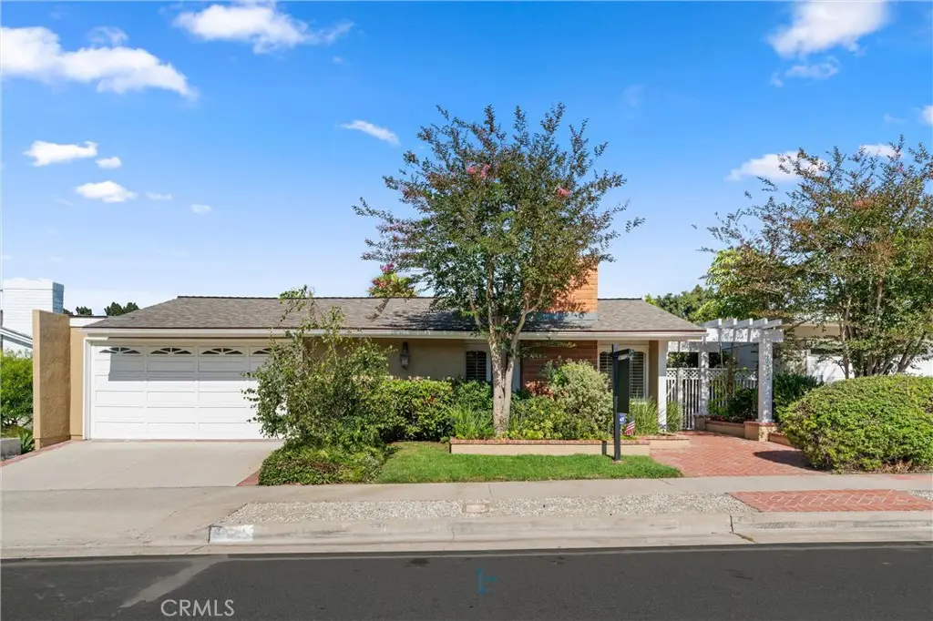 19012 Antioch, Irvine, CA 92603 - #1