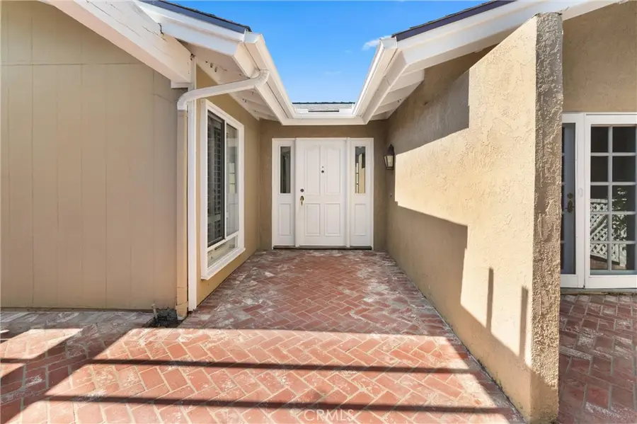 19012 Antioch, Irvine, CA 92603 - #3