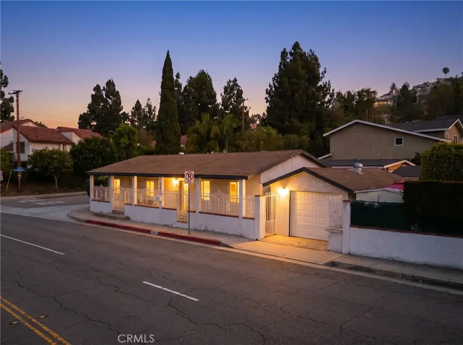 411 S Hewes St, Orange, CA 92869 - #2