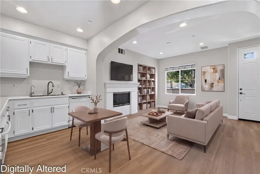 90 Topaz, Irvine, CA 92602 - #3