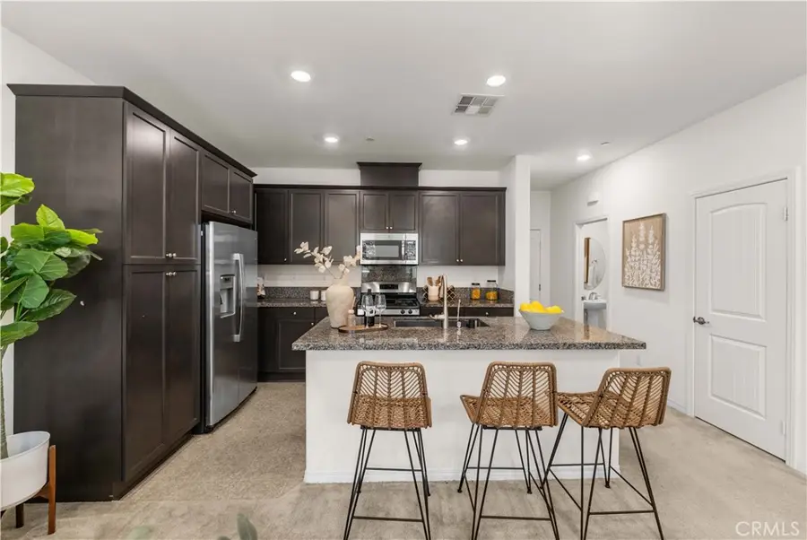 7100 Montecito Lane, Eastvale, CA 92880 - #3