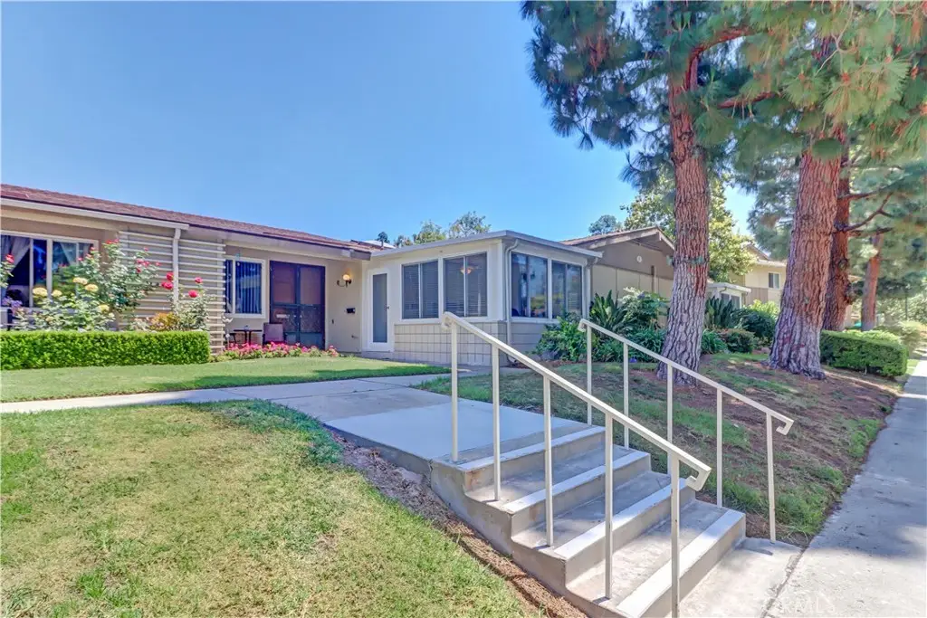 2 Avenida Castilla #F, Laguna Woods, CA 92637 - #1