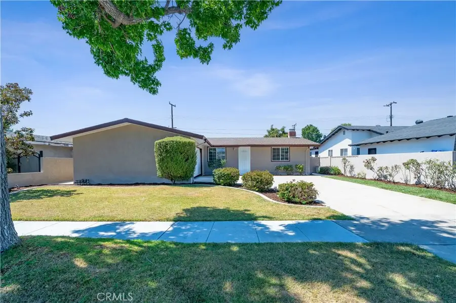 2003 W Willow Avenue, Orange, CA 92868 - #2