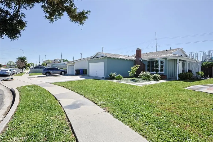 1328 W 214th Street, Torrance, CA 90501 - #3