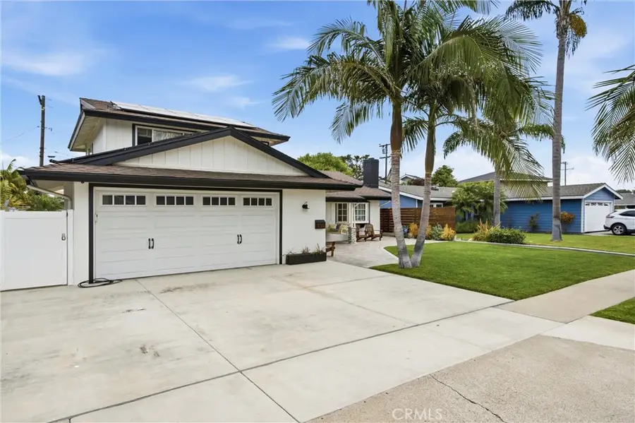 8021 Sunset Circle, Huntington Beach, CA 92646 - #2