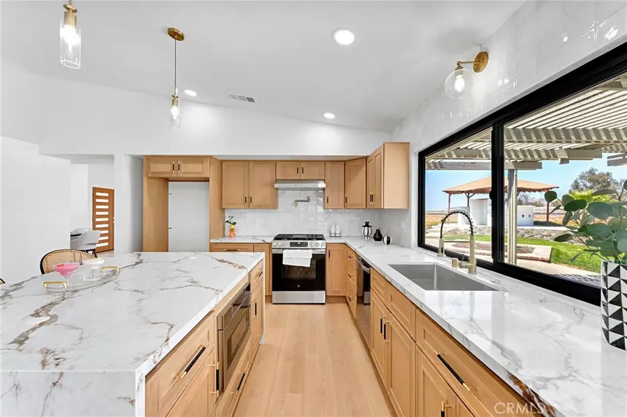 19414 Dry Gulch, Corona, CA 92881 - #2