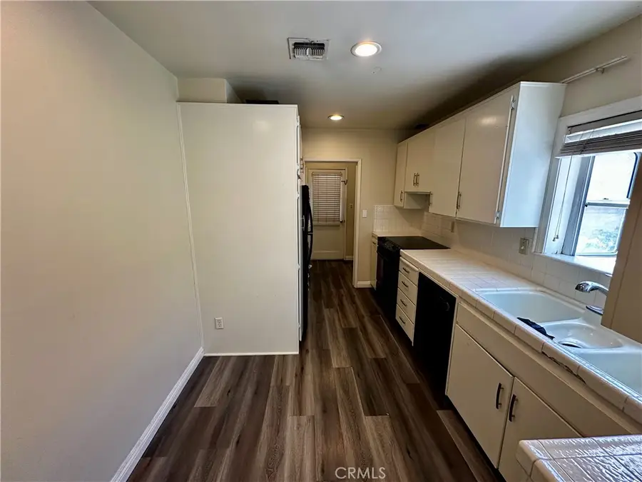 4228 Carfax, Lakewood, CA 90713 - #3