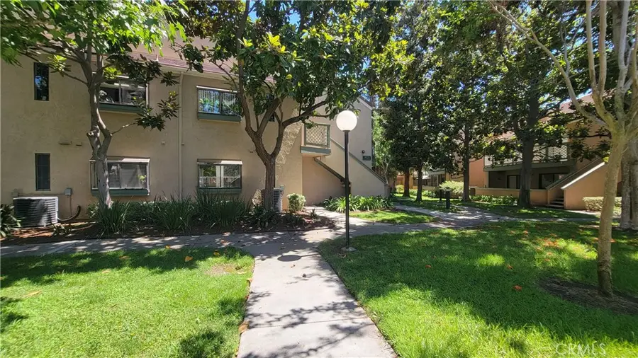 3523 W Greentree Circle #A, Anaheim, CA 92804 - #3