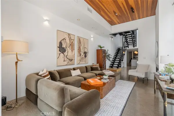 417 1/2 Sunset, Los Angeles, CA 90291