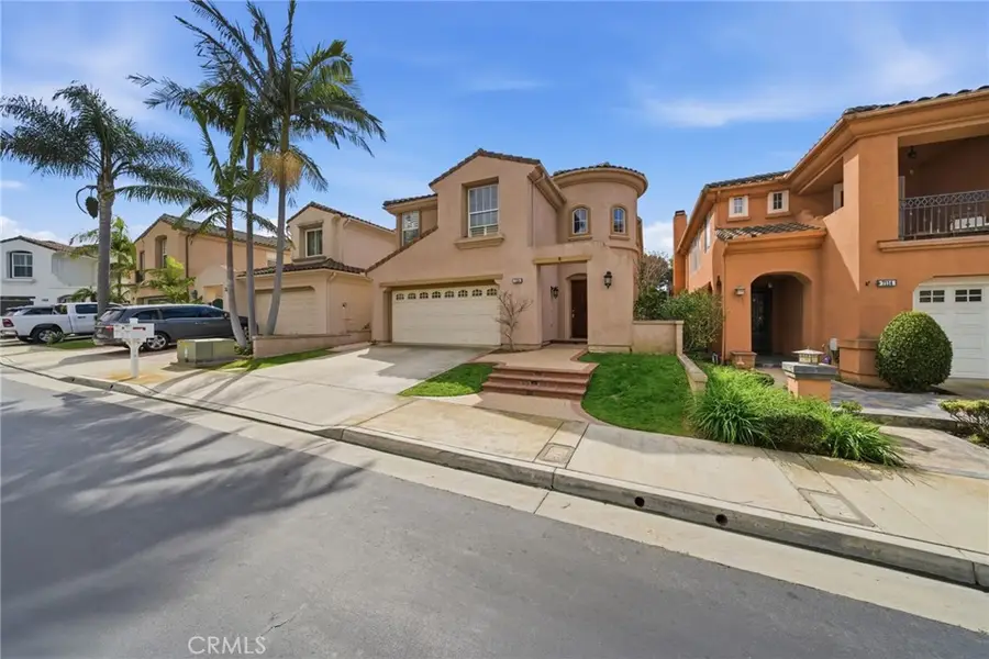 7124 Forest Glen Drive, Huntington Beach, CA 92648 - #2