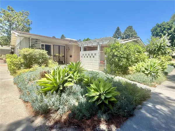449 Avenida Sevilla #D, Laguna Woods, CA 92637
