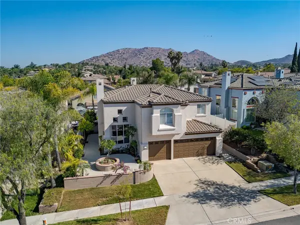 2163 Thyme, Corona, CA 92879