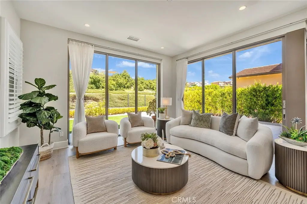 152 Statura, Irvine, CA 92602 - #1